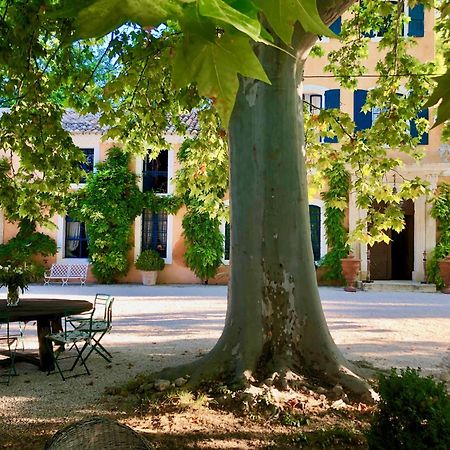 Bastide Du Regent Hotel Le Thor Exterior photo